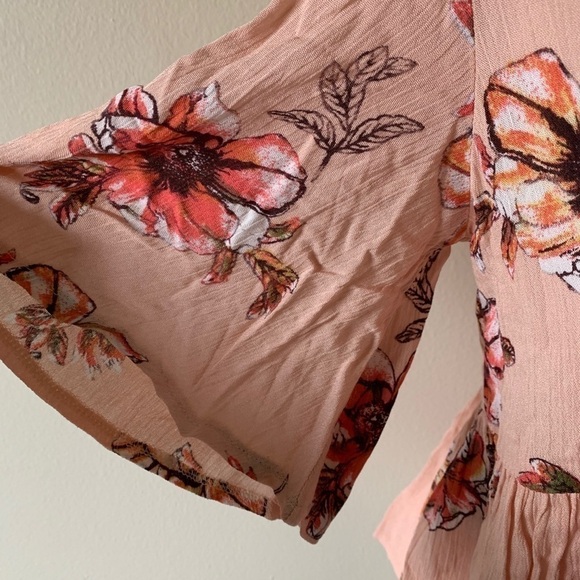 LF cropped floral blouse size S NWT - Picture 4 of 14